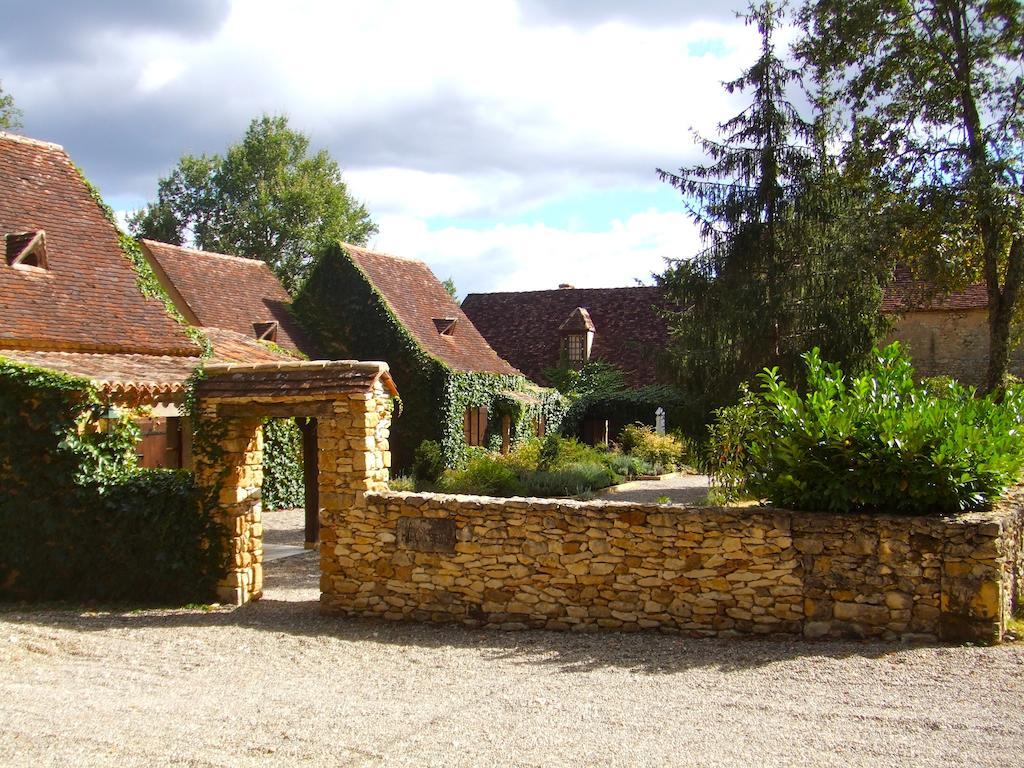 Le Domaine De La Millasserie Mauzac-et-Grand-Castang Exterior photo